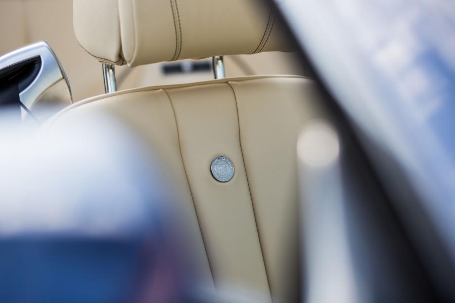 Детали интерьера Alpina B6 Bi-Turbo Cabrio Edition 50 (F12) 2015 года  (фото 11 из 26)